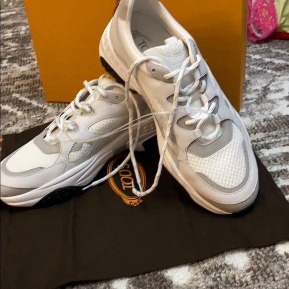 Tod's
mesh upper sneakers - Picture 8 of 10